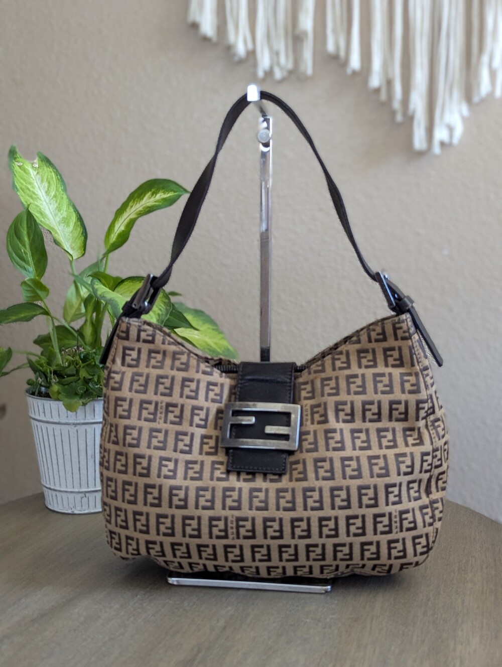 🌺 Fendi Brown Monogram Shoulder Bag with Fendi Zucchino Mamma